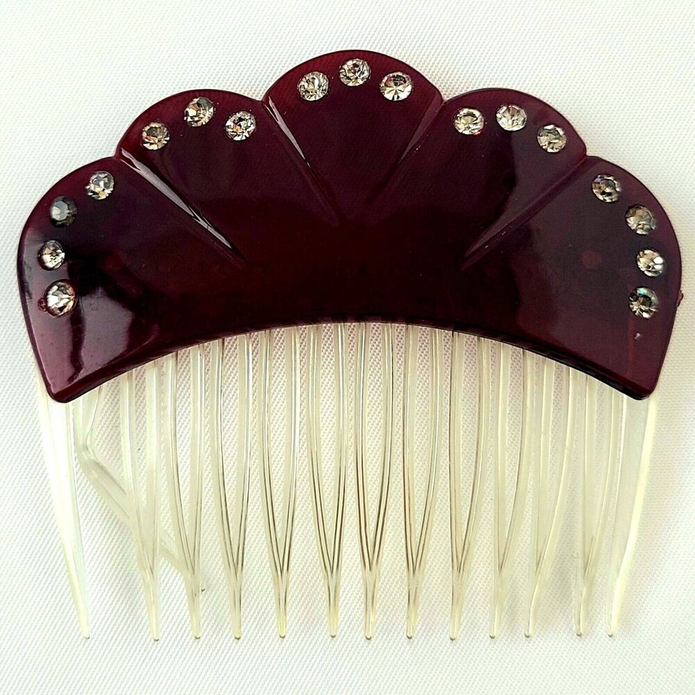 Y2K Rhinestone Hair Comb – Scalloped Shell Shape Retro 90s Vintage Accessory